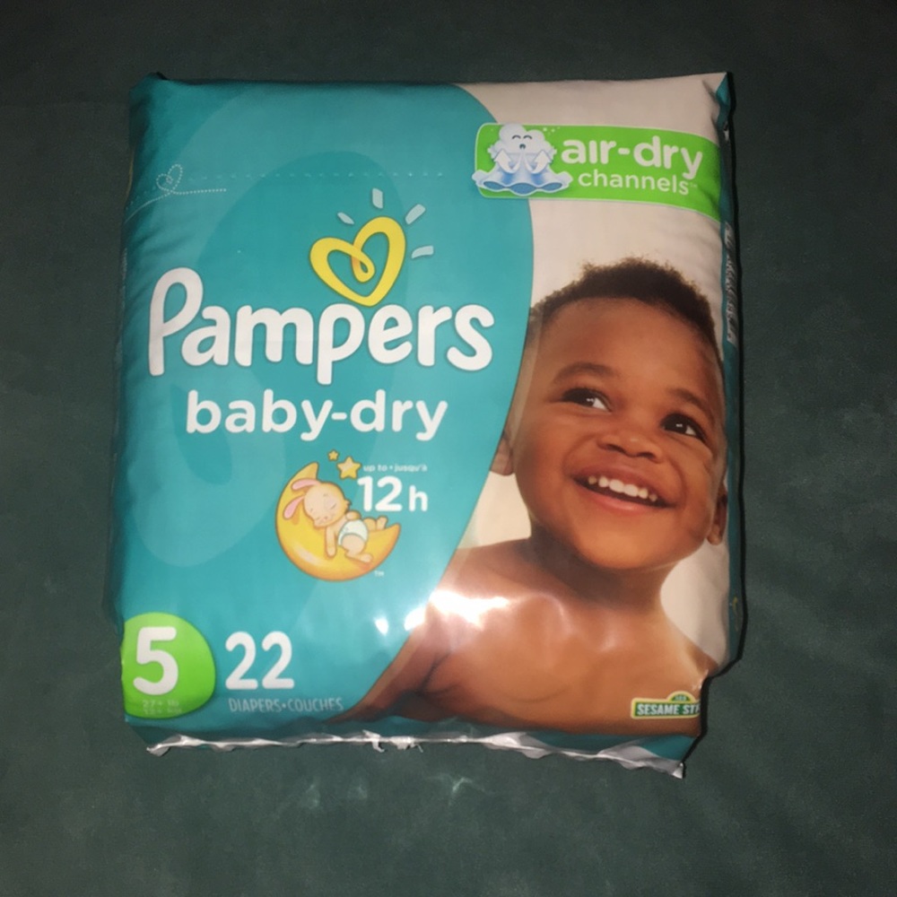 Pampers Size:5 💫👶🏻
